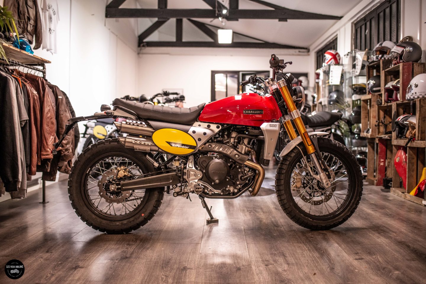 moto roadster custom vintage flat track fantic 500 ile de france les vieux boulons moto 77 lagny sur marne